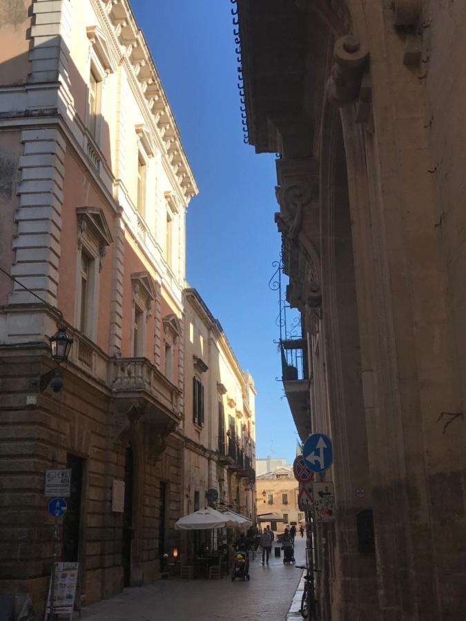 Dimora La Corte Lecce Exterior foto